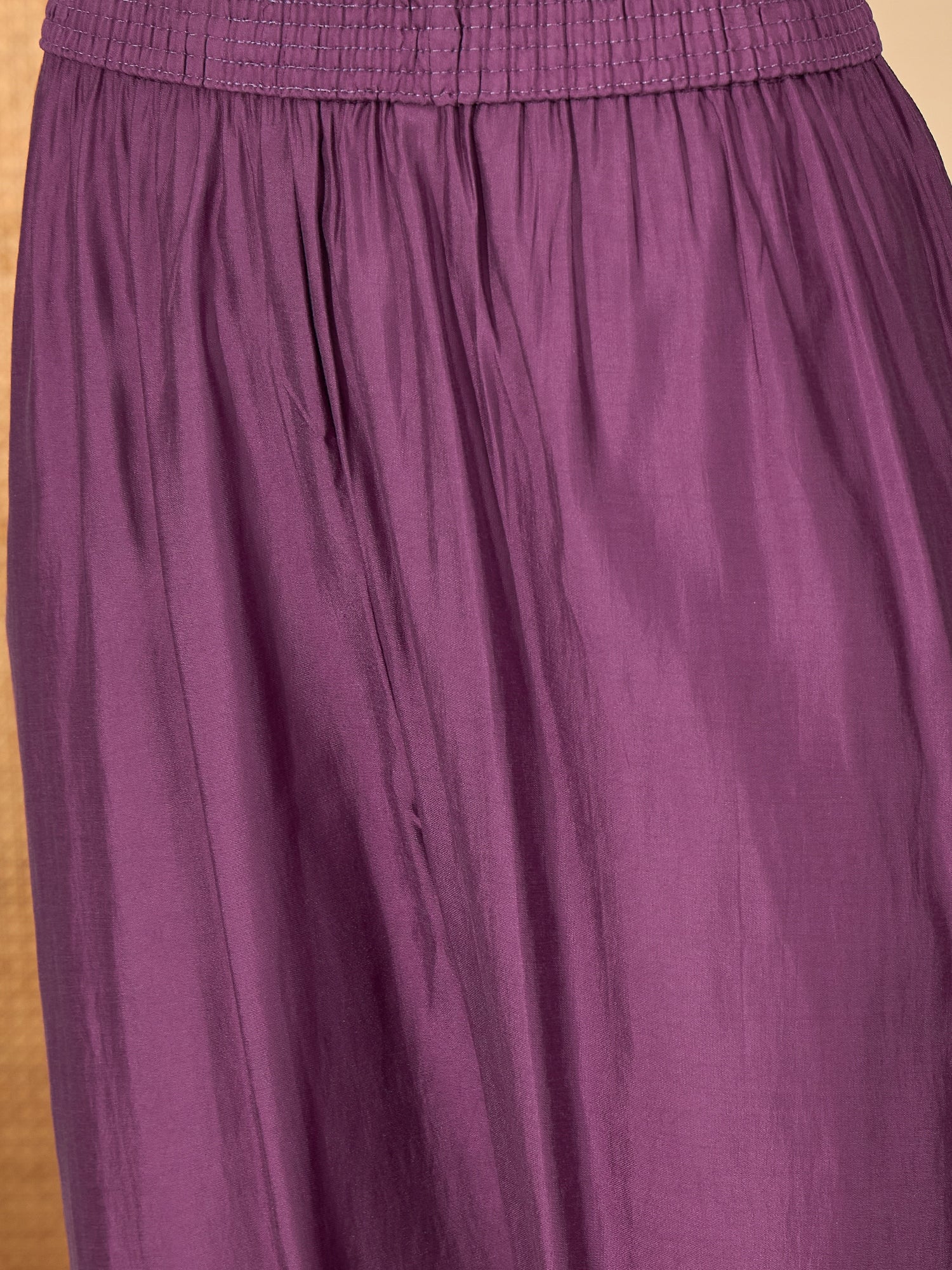 Lavender Pure Silk Yoke Neck Kurta Set — dupatta close up — Lavender Pure Silk — Banwaree