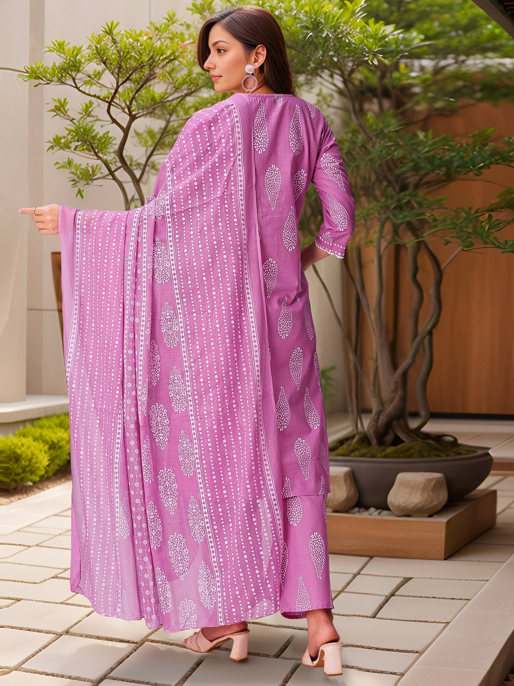 Pink Pure Cotton Kurta Set — side view — Pink Pure Cotton women — Banwaree 3