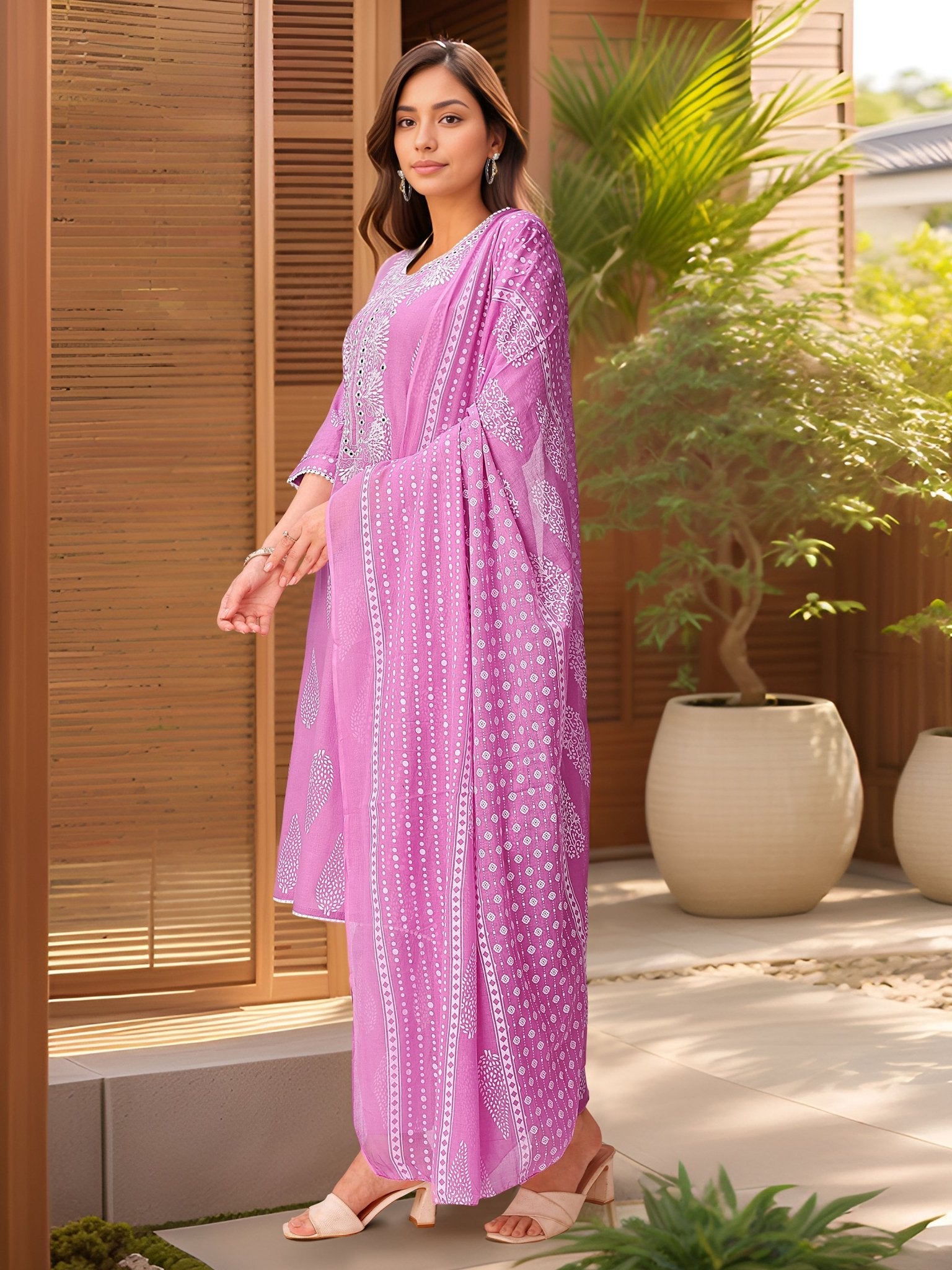 Pink Pure Cotton Kurta Set — back view with dupatta — Banwaree India 3