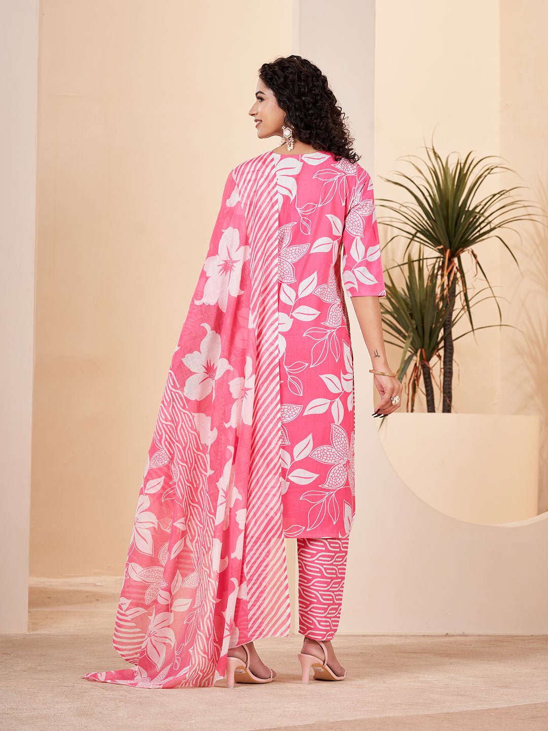 Pink Pure Cotton Printed Kurta Set — back view with dupatta — Banwaree India