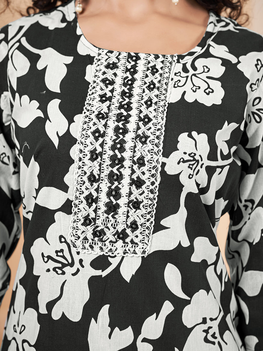 Printed Black Kurta Set in Pure Cotton — fabric detail — Black comfortable pure cotton