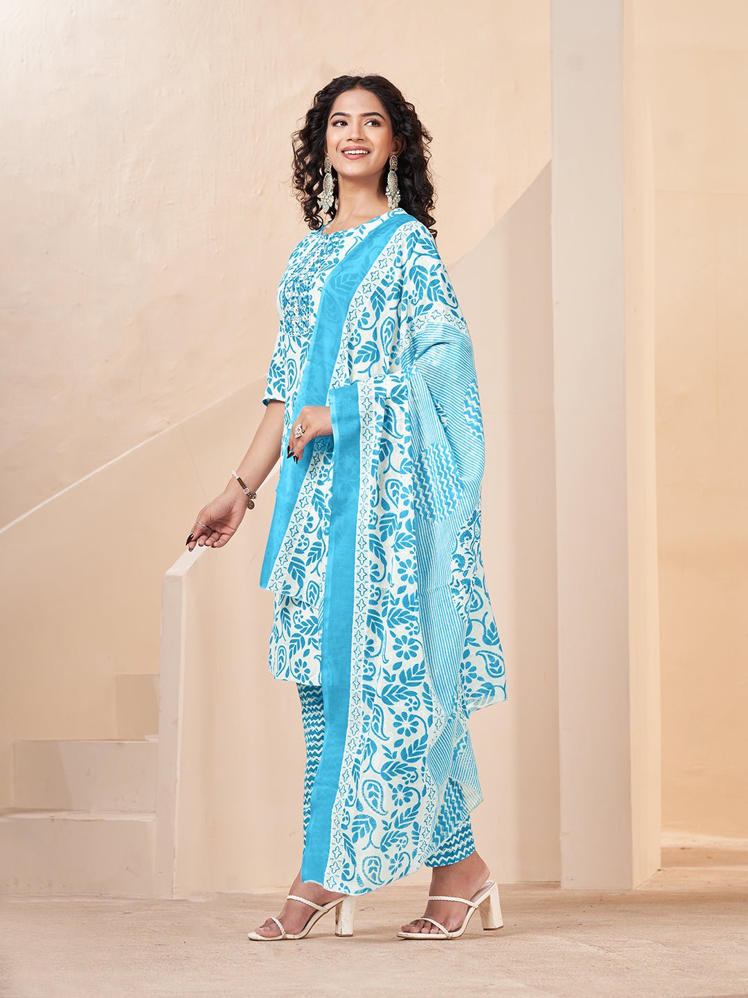 Blue Straight Kurta Set — side view — Blue Pure Cotton women — Banwaree