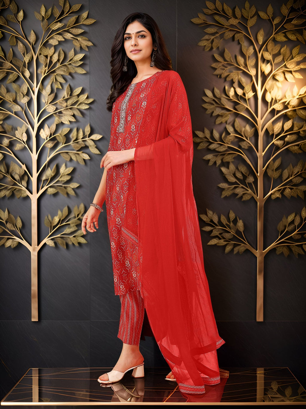 Red Cotton Blend Printed Kurta Set — side view — Red Cotton Blend women — Banwaree