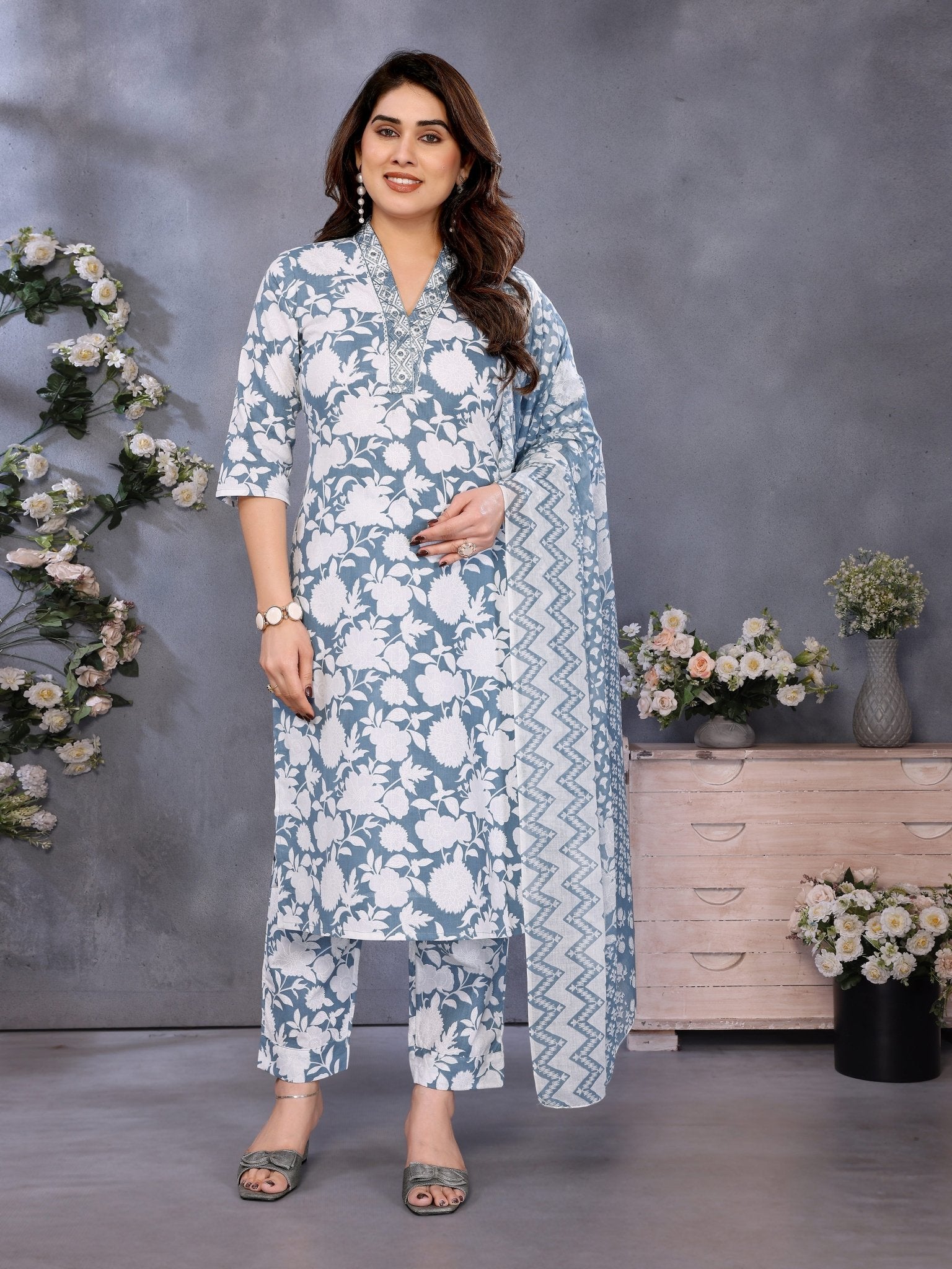 Printed Blue Kurta Set in Cotton Blend — everyday styling — casual cotton blend — Banwaree