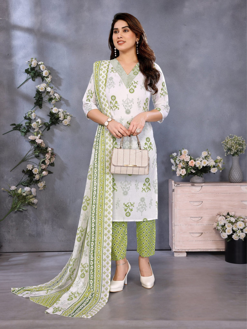 Green Straight Kurta Set — festive styling — casual cotton blend — Banwaree