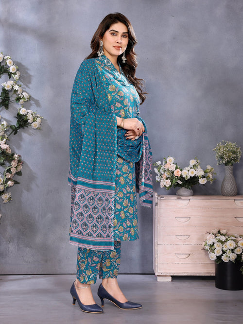 Blue Cotton Blend Printed Ethnic Kurta Set — side view — Blue Cotton Blend women — Banwaree 2