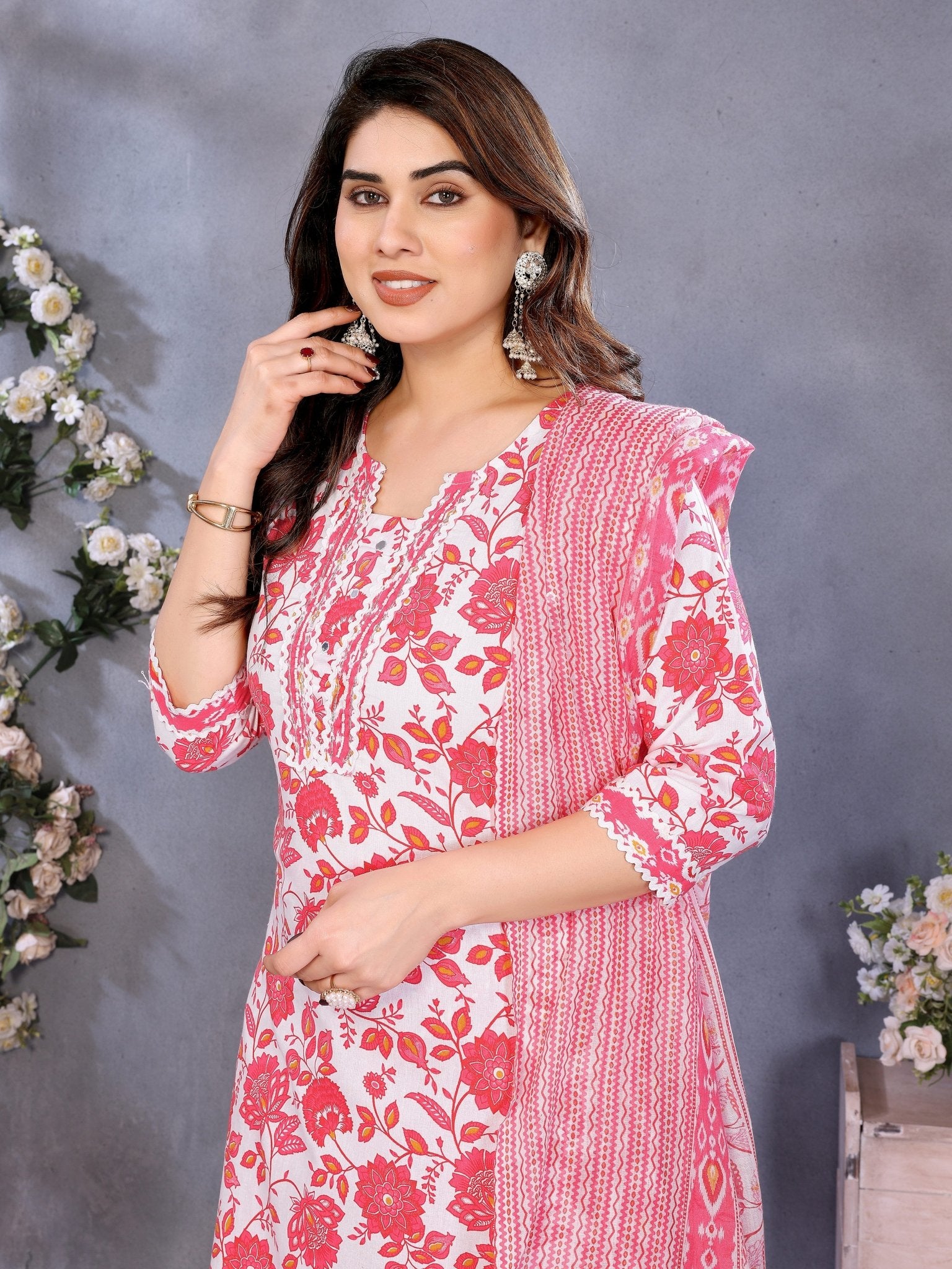 Pink Printed Kurta Set — fabric detail — Pink breathable cotton blend