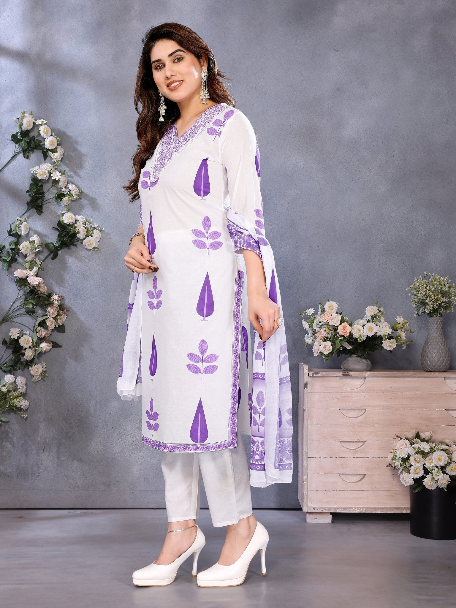 Purple Cotton Blend Printed Kurta Set — side view — Purple Cotton Blend women — Banwaree