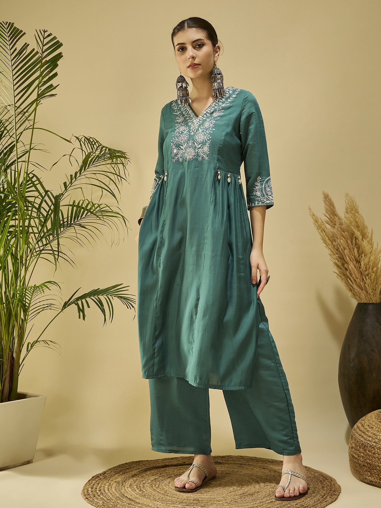 Green Embroidered Silk Blend Kurta Set — complete 3-piece set — Green Silk Blend