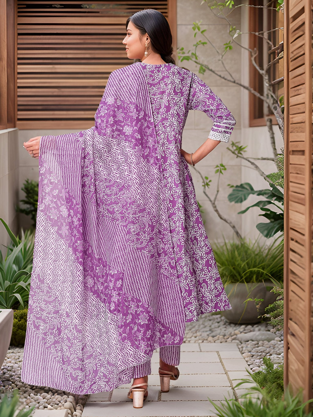 Purple Straight Kurta Set — side view — Purple Pure Cotton women — Banwaree