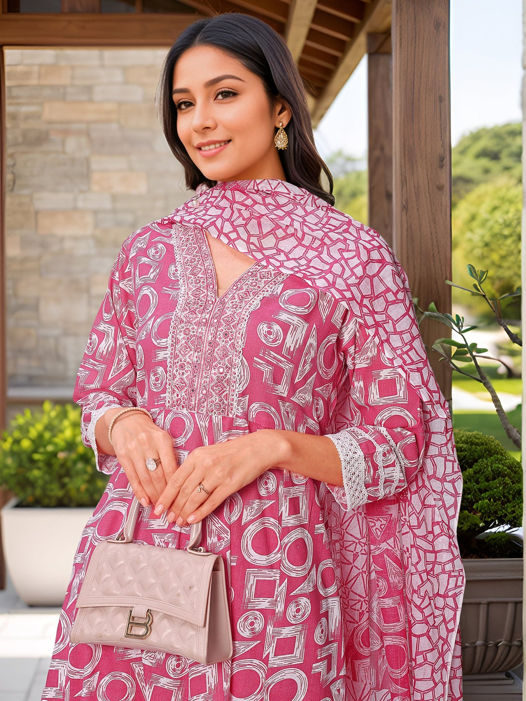 Pink Printed Pure Cotton Ethnic Kurta Set — dupatta close up — Pink Pure Cotton — Banwaree