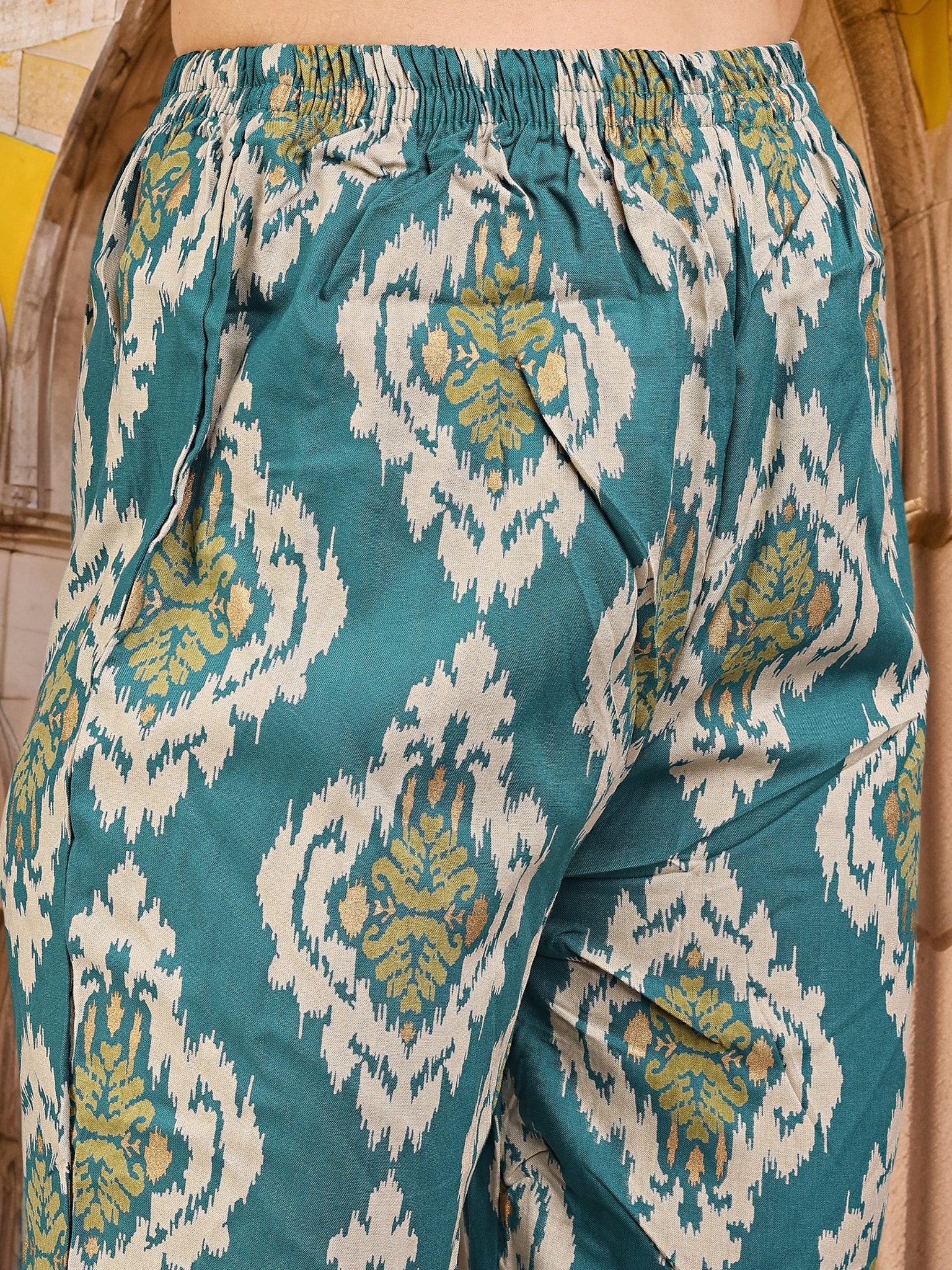 Green Pure Cotton Printed Ethnic Kurta Set — complete 3-piece set — Green Pure Cotton