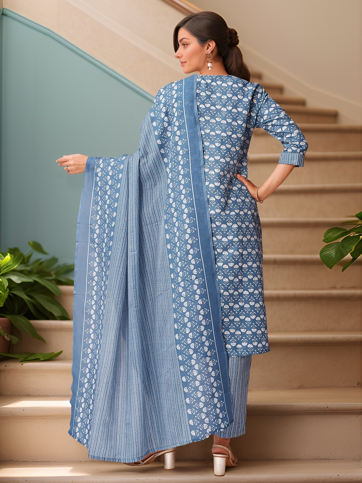 Blue Pure Cotton Kurta Set — side view — Blue Pure Cotton women — Banwaree