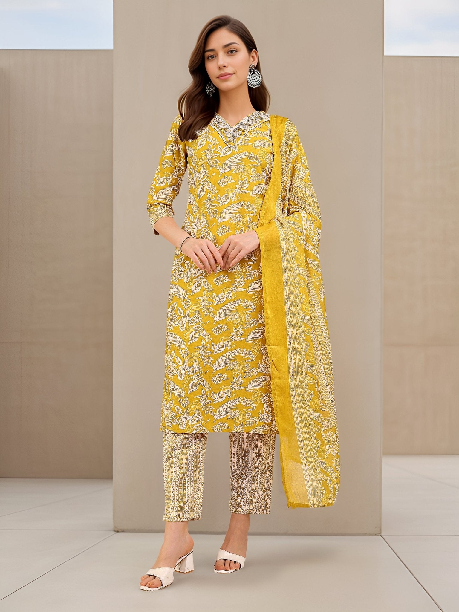 Yellow Printed Cotton Blend Ethnic Kurta Set — festive styling — casual cotton blend — Banwaree