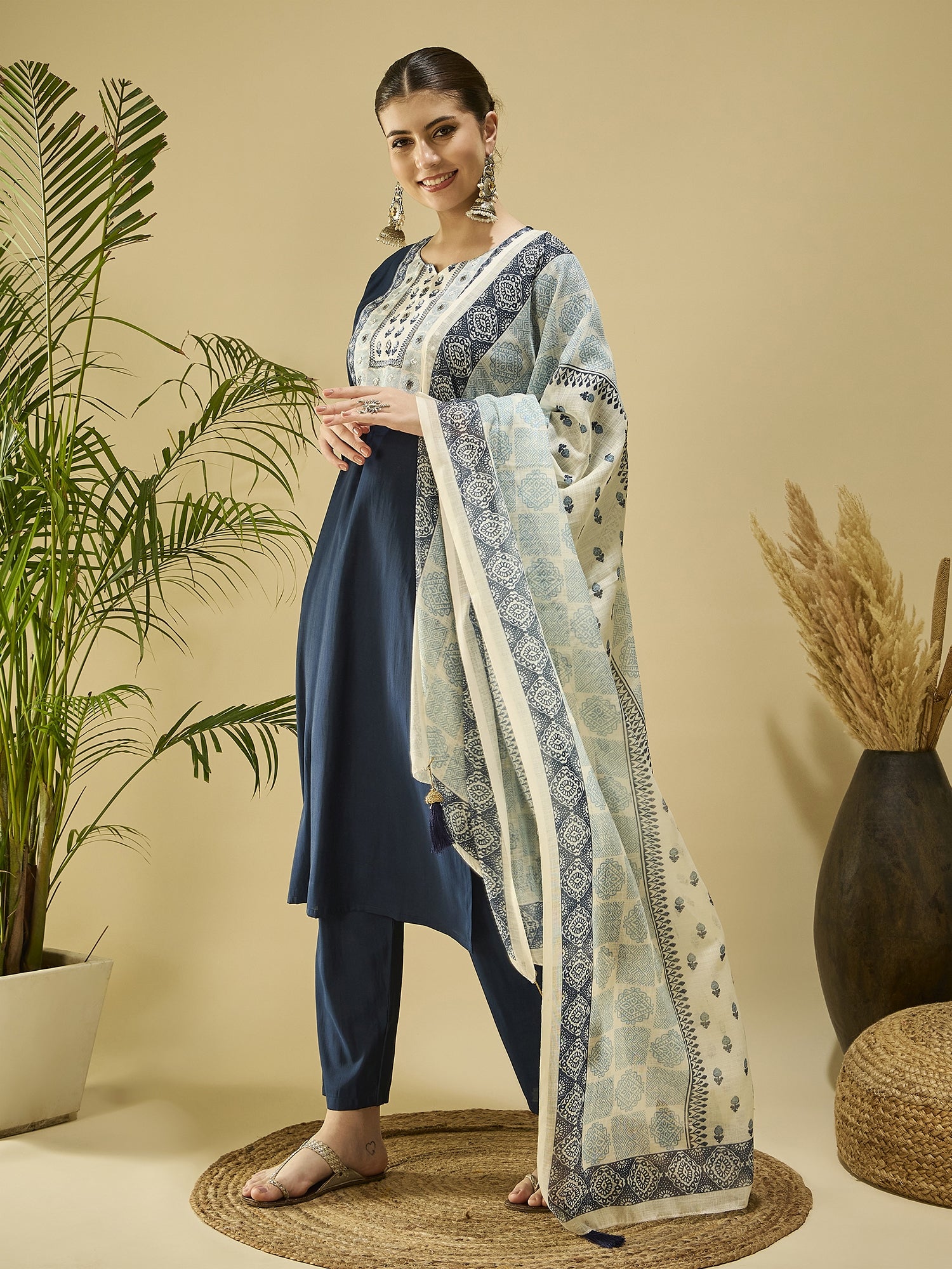 Blue Silk Blend Kurta Set with Printed Dupatta — side view — Blue Silk Blend women — Banwaree
