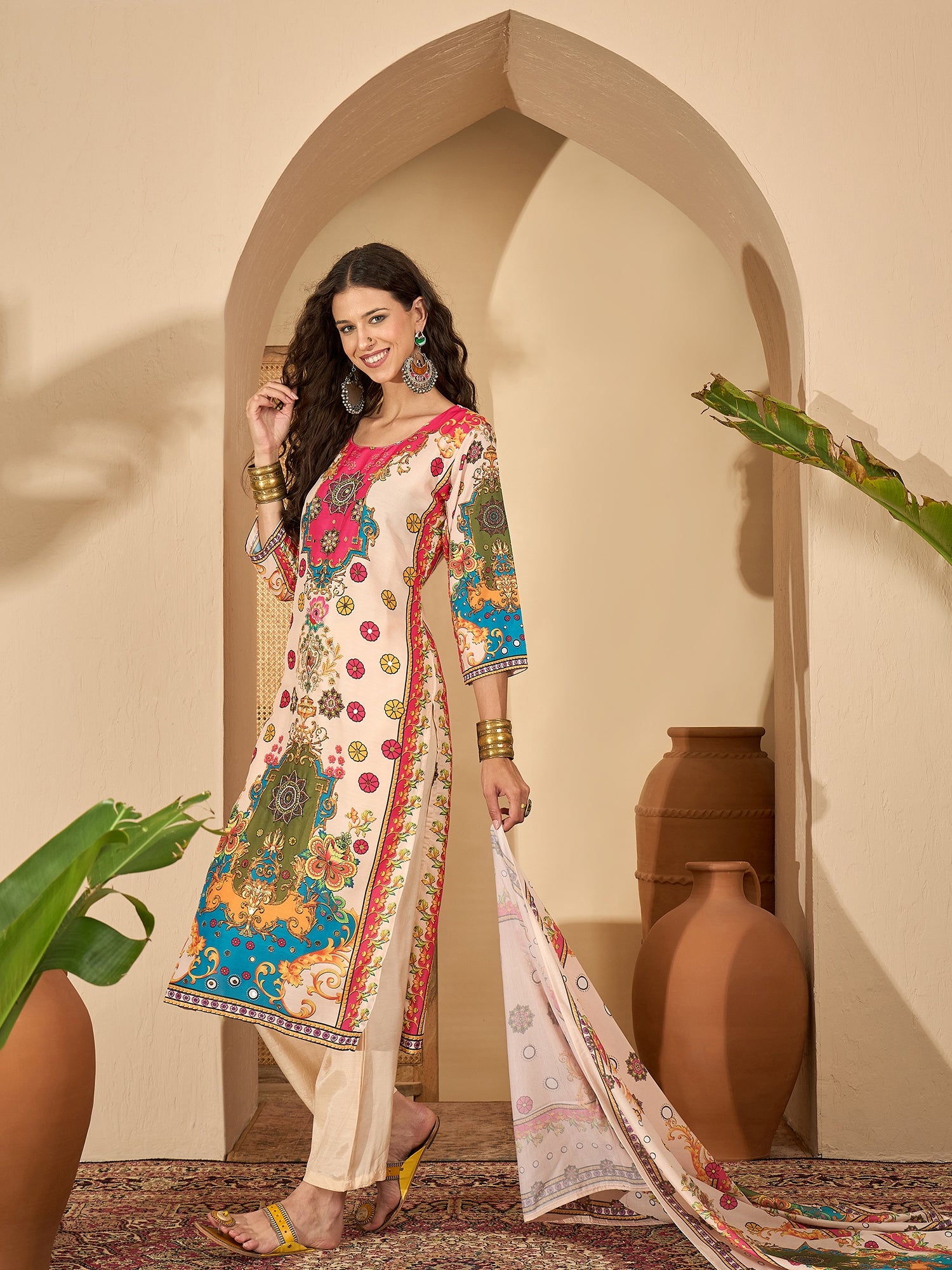 Beige Silk Blend Yoke Kurta Set — side view — Beige Silk Blend women — Banwaree