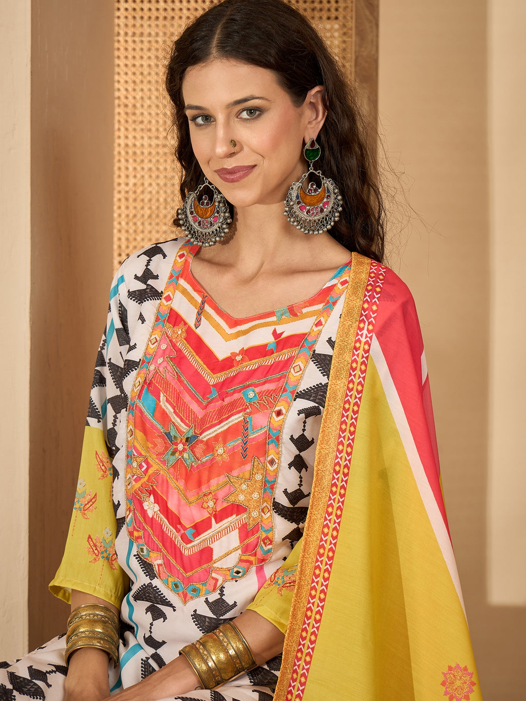 White Yoke Design Kurta Set — fabric detail — White premium silk blend