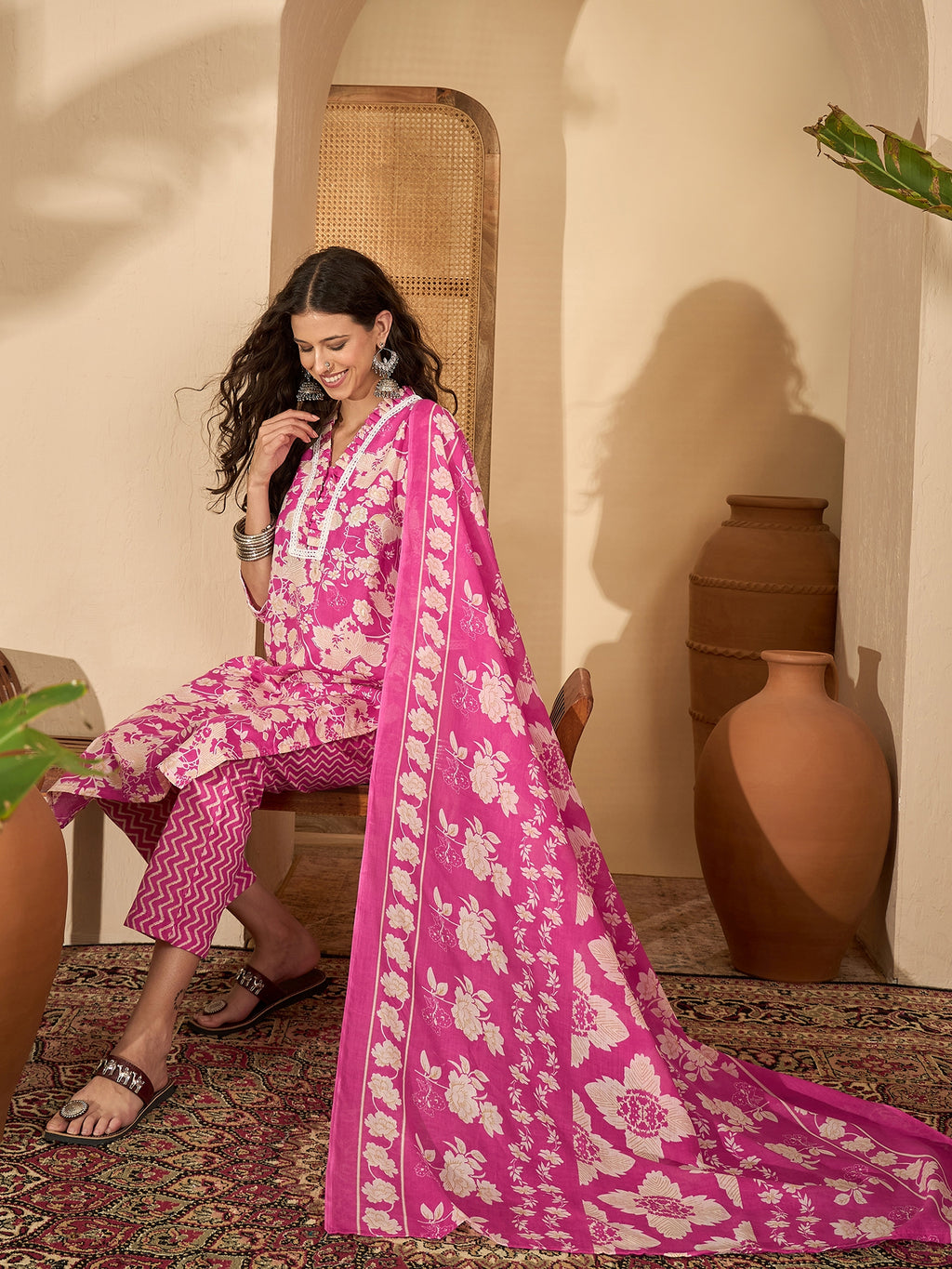 Pink Cotton Blend Kurta Set — side view — Pink Cotton Blend women — Banwaree 2