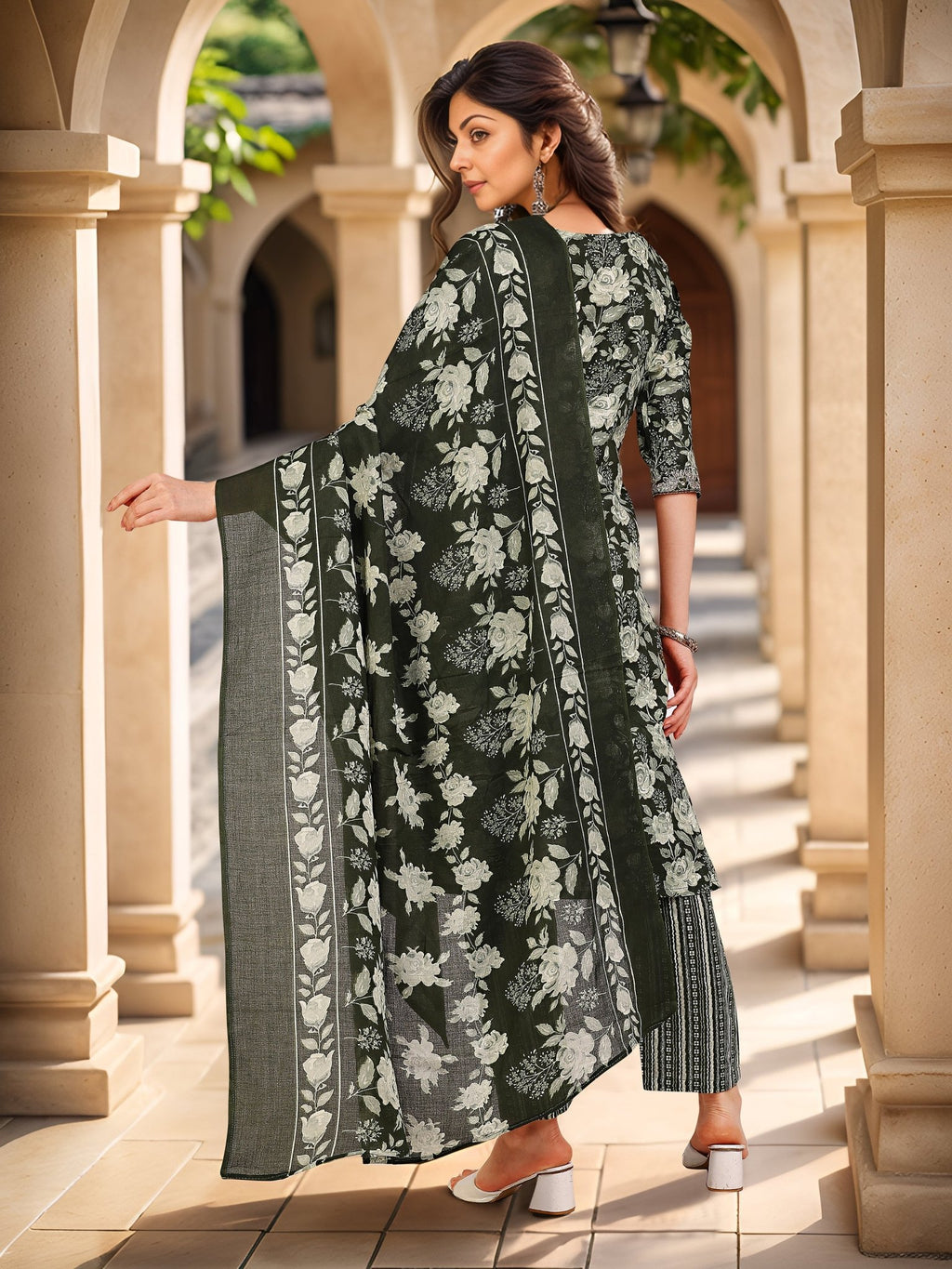 Dark Green Printed Cotton Blend Kurta Set — back view with dupatta — Banwaree India