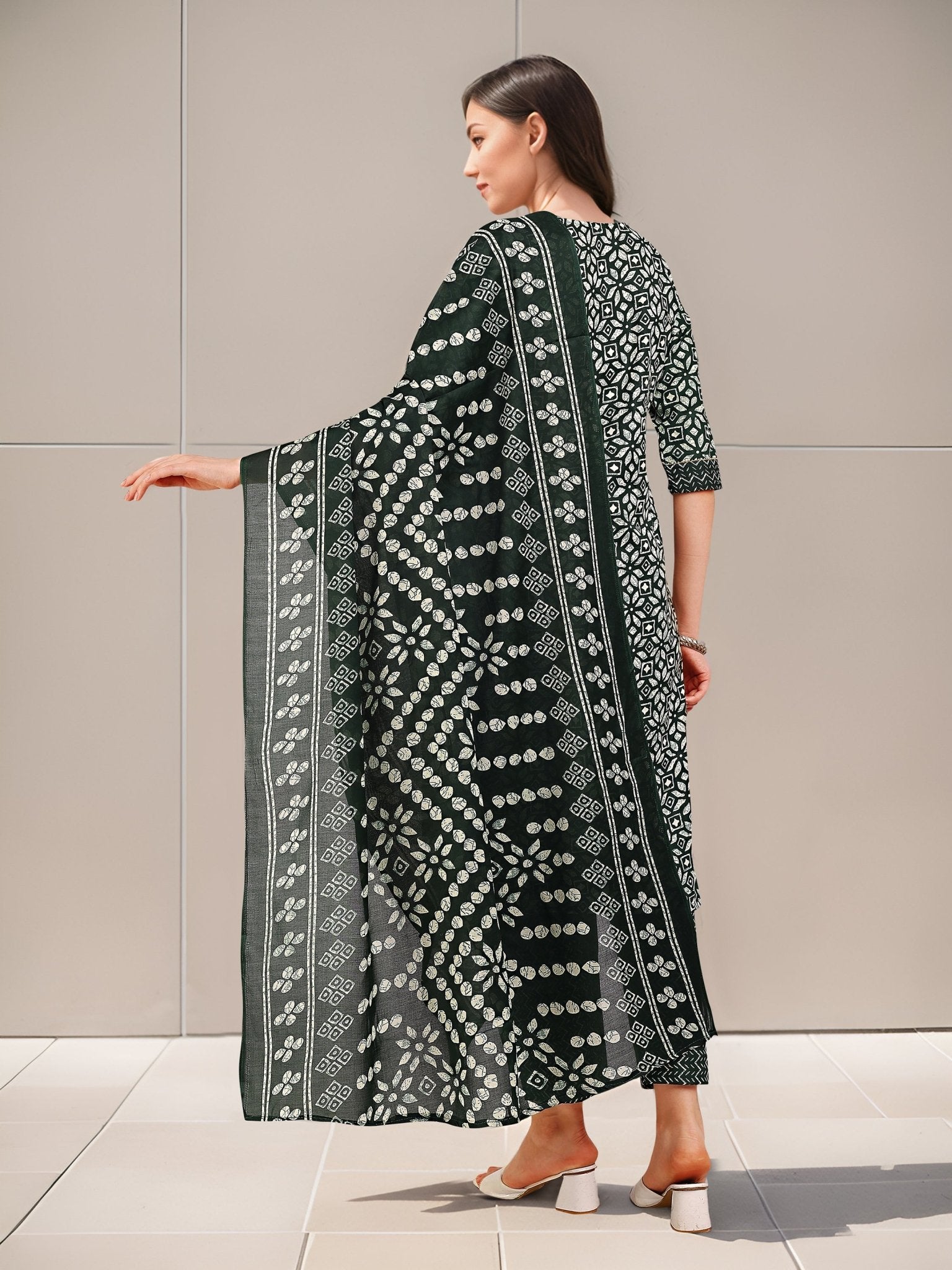 Green Printed Cotton Blend Kurta Set — back view with dupatta — Banwaree India