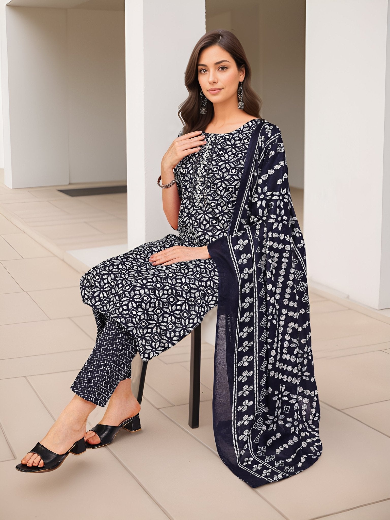 Navy Blue Cotton Blend Kurta Set — everyday styling — casual cotton blend — Banwaree