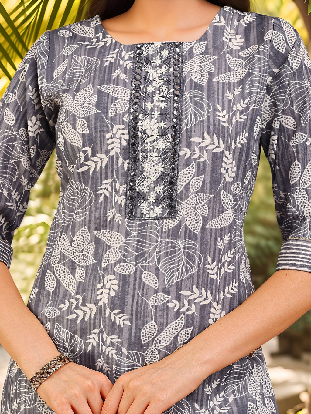 Grey Indian Kurta Set — fabric detail — Grey breathable cotton blend