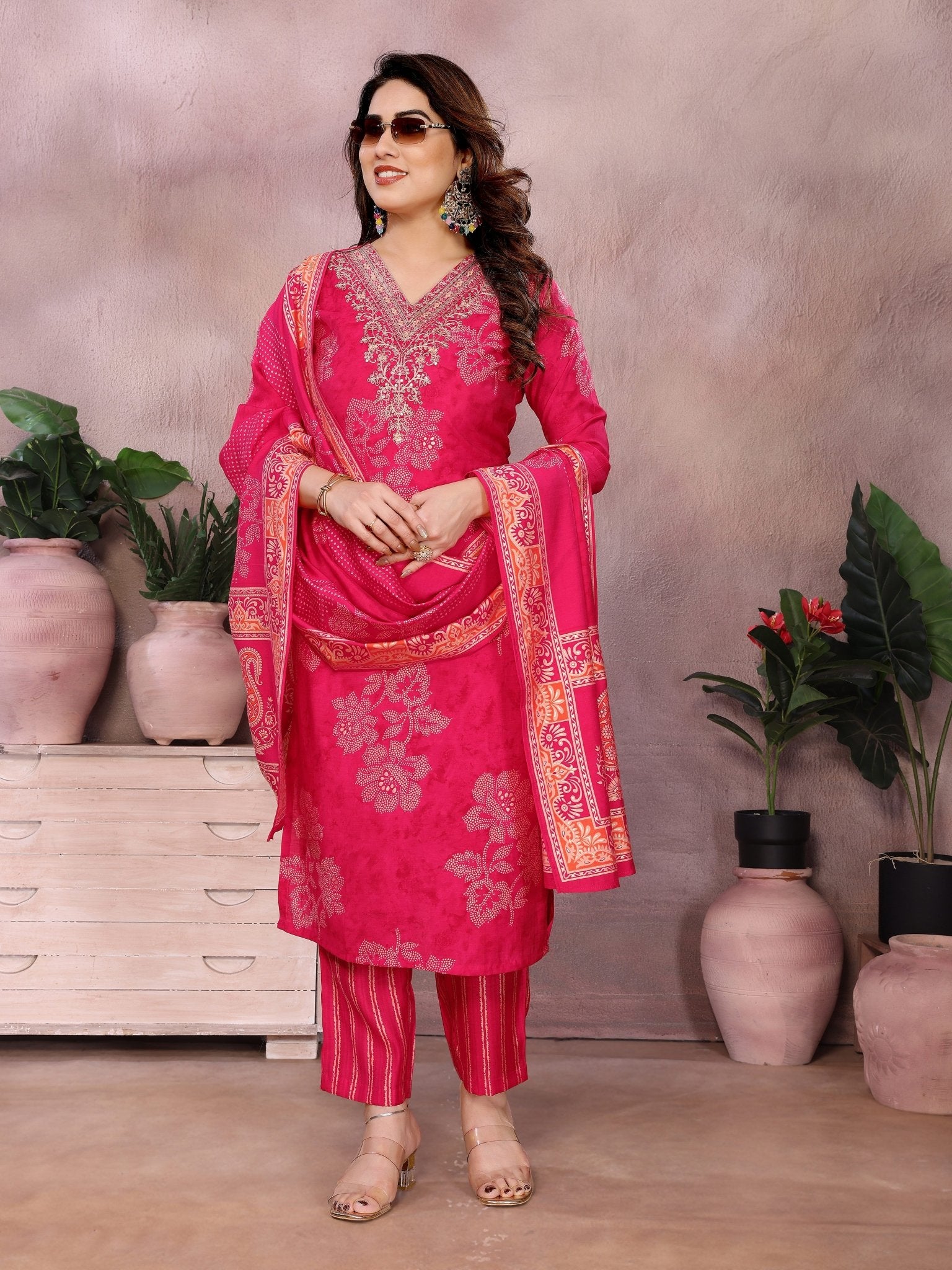 Pink Printed Kurta Set — casual styling — graceful silk blend — Banwaree