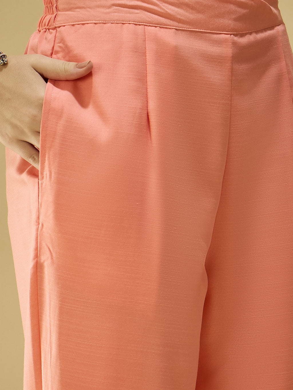 Peach Printed Cotton Blend Kurta Set — dupatta close up — Peach Cotton Blend — Banwaree